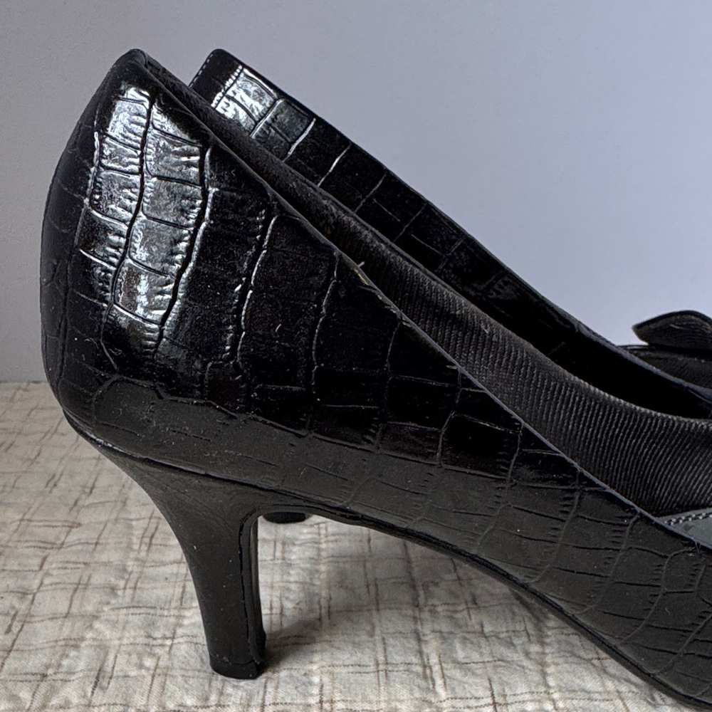 Black Life Stride Crocodile Pattern - image 7